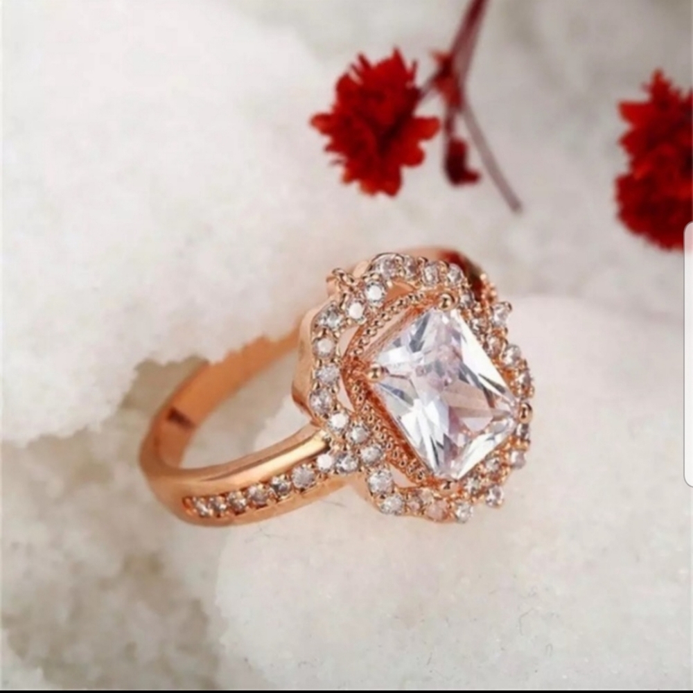 Rose Gold White Sapphire Solitaire Ring Sz 6 or 8 - Picture 4 of 9